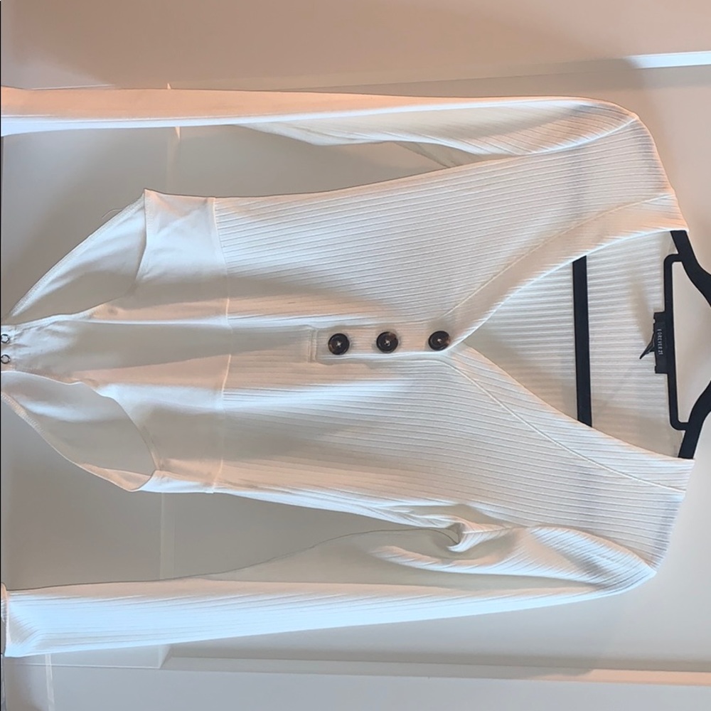 Long sleeve body suit